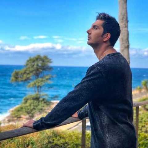 دانلود آهنگ فرزاد فرزین خنده های تو دانلود آهنگ فرزاد فرزین خنده های تو