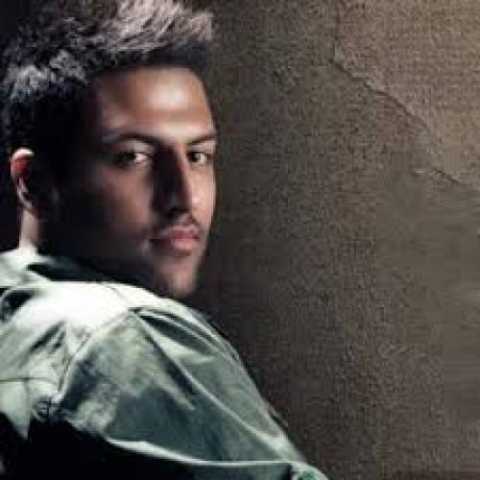 دانلود آهنگ پویا بیاتی منو باور کن