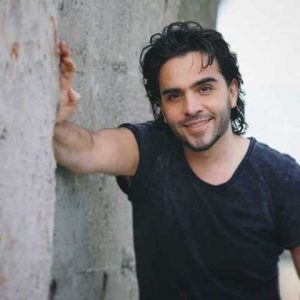 دانلود آهنگ ترکی اسماعیل یاکا سن هرکسدن تاتلیسین