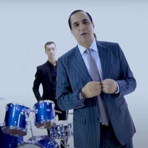 دانلود آهنگ ترکی مناف آقایف دیوانه