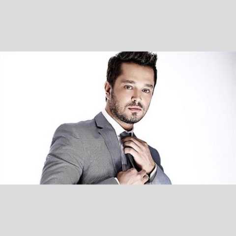 دانلود آهنگ ترکی مورات بوز Asklarim Buyuk Benden دانلود آهنگ ترکی مورات بوز Asklarim Buyuk Benden