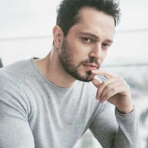 دانلود آهنگ ترکی مورات بوز جان کناریم