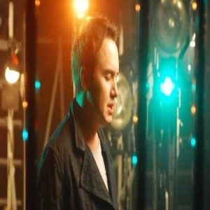 دانلود آهنگ ترکی مصطفی ججلی Pesindeyim