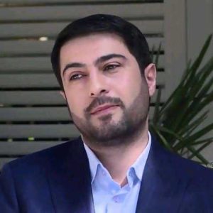 دانلود آهنگ ترکی نامیک قاراچوخورلو بیر آرزو توت