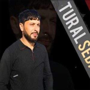 دانلود آهنگ ترکی تورال صدالی توکنمیشم