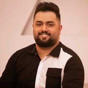 دانلود آهنگ مازندرانی بهنام حسن زاده می دلبر چی کاریزما دارنه دلبر