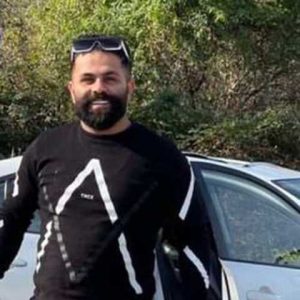 دانلود آهنگ مازندرانی محمد اسمعلی بین مه ره در بورین این شهر بوی غم دارنه